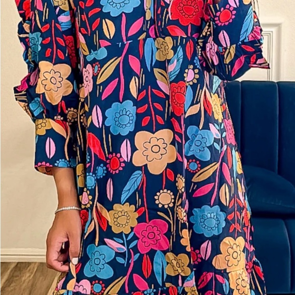 Floral Print Puff Sleeve
Ruffled Mini Dress - Picture 2 of 6